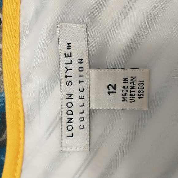 New London style ladies dress size 12 gray white with yellow trim - Picture 5 of 9